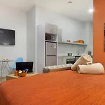 Urban Oasis Aparthotel
